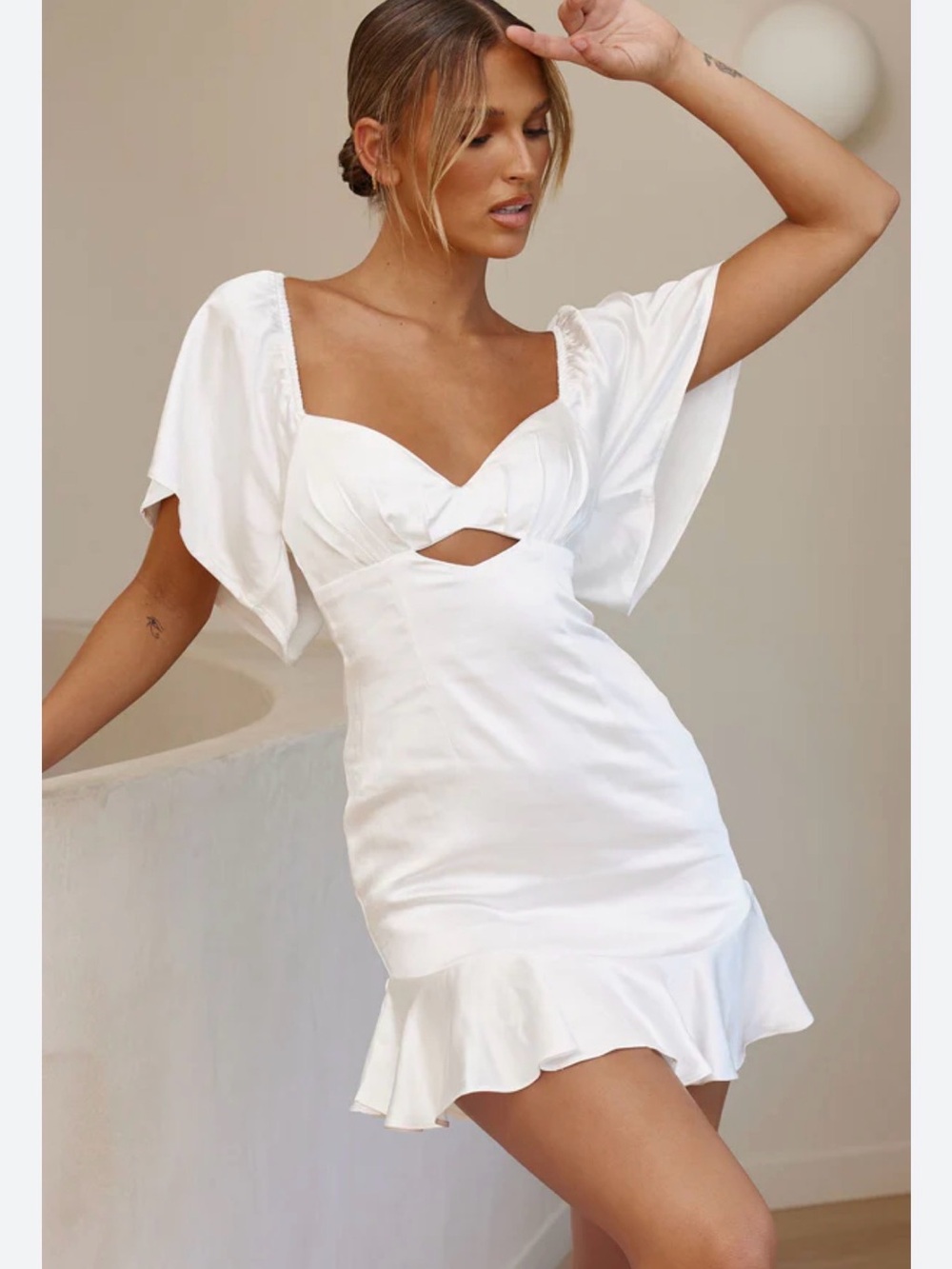 Hello Molly White Cutout Ruffle Mini Dress Sz 6